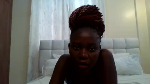 Snapshot of blackmela chatting on December 22, 11:44 am Blackmela online show from December 22, 11:44 am