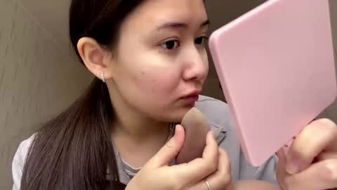 Mila online show from March 2, 7:09 am