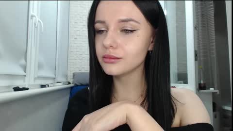 BlairYates online show from October 16, 11:18 pm