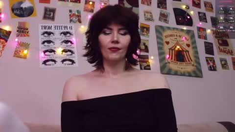 Britney online show from March 18, 1:27 pm