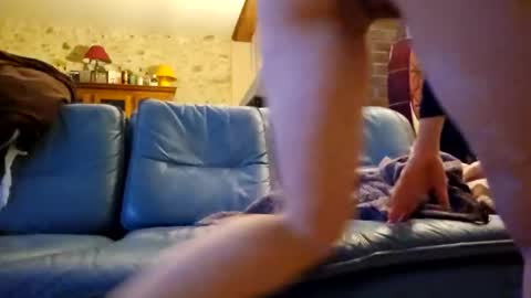 Snapshot of blond0007 chatting on December 11, 7:03 pm blond0007 online show from December 11, 7:03 pm