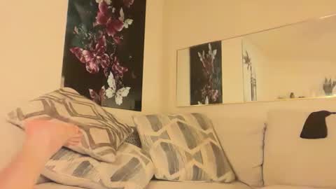 blondebunny999 online show from March 25, 12:49 am