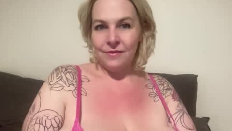 JJ online show from January 3, 8:10 am