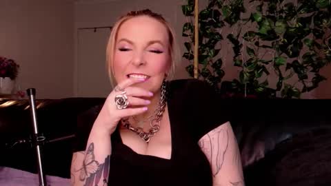 JJ online show from October 14, 8:17 am