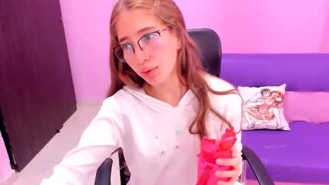 blondie_dirty_squirt online show from December 21, 12:42 pm