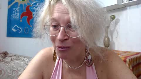 BlondMILfs online show from November 10, 10:32 am