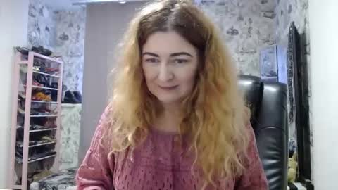 BlondMILfs online show from December 14, 10:13 am