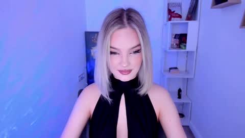 Sophia online show from March 3, 7:46 pm