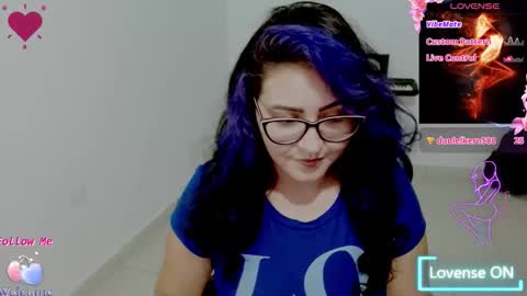 Snapshot of blue_dance chatting on October 20, 4:37 am susan online show from October 20, 4:37 am