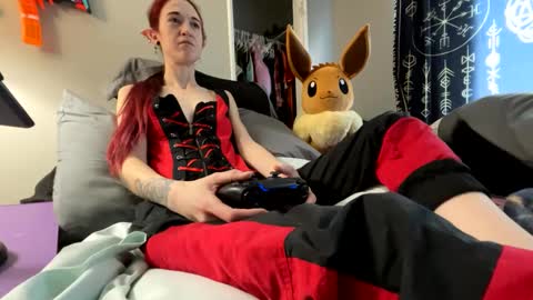 Snapshot of bluebloodednorsewitch chatting on February 8, 3:10 pm bluebloodednorsewitch online show from February 8, 3:10 pm
