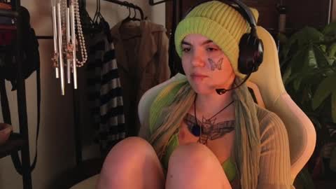 Blue online show from February 7, 7:07 am