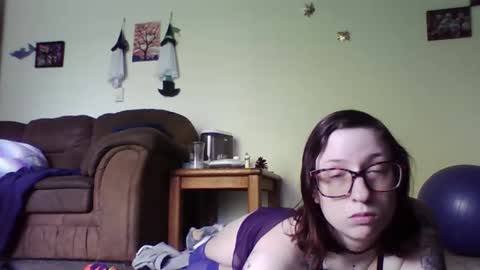 Blueeyedbeauty online show from May 9, 8:55 pm