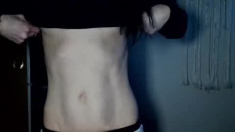 Blueeyedlie online show from February 10, 5:54 am