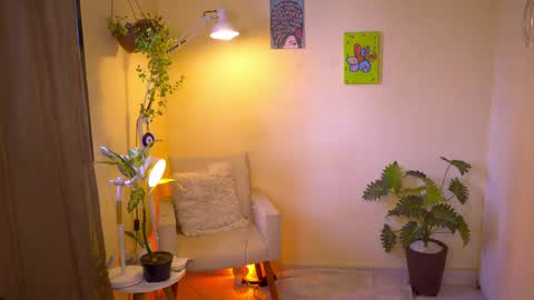 FLORAA online show from May 30, 5:21 pm