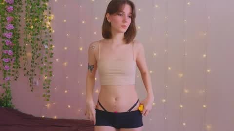 blush_and_breathe online show from April 7, 6:26 am