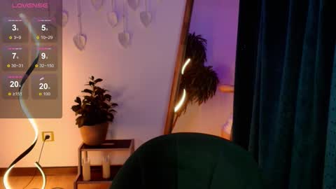 Diana online show from November 2, 9:34 am