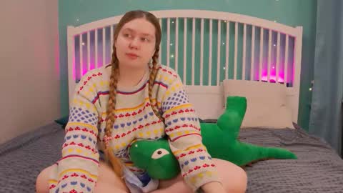 Ellie3 online show from November 17, 8:53 pm