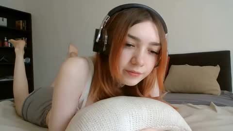 Snapshot of blush_lover chatting on September 14, 10:13 am Kate online show from September 14, 10:13 am