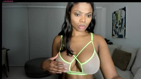 danna online show from April 21, 9:38 am