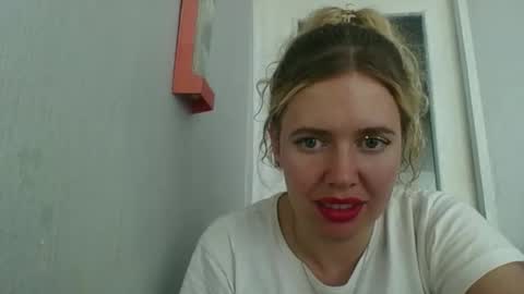 bohemian_rose online show from October 3, 7:24 am