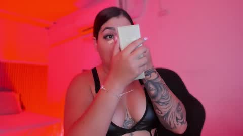 Bonnie  online show from February 16, 11:32 am