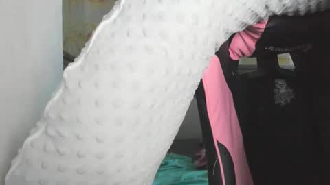 becky online show from November 21, 7:05 pm