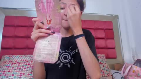   online show from March 25, 11:40 pm