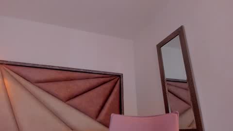   online show from November 17, 10:43 pm