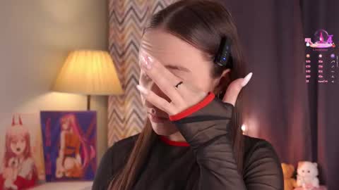 Emma online show from October 28, 1:22 am