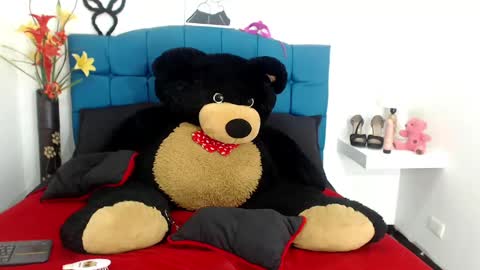 bonniekim online show from January 13, 2:11 pm