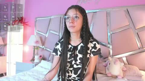 Bonnie  online show from April 15, 2:28 pm