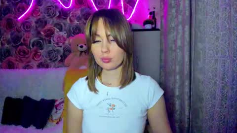 Snapshot of bonybenessy chatting on February 7, 8:20 pm Mira online show from February 7, 8:20 pm