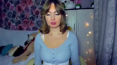 Snapshot of bonybenessy chatting on December 30, 9:29 pm Mira online show from December 30, 9:29 pm
