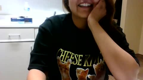 Snapshot of bookishdivya chatting on October 29, 5:34 am Divya online show from October 29, 5:34 am