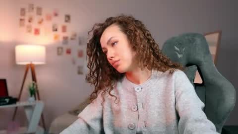 Lilly online show from October 1, 1:05 pm