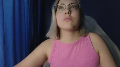 Belle  online show from October 2, 9:25 am