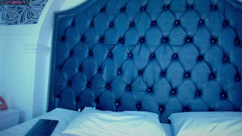 I am your sweet whore online show from February 7, 5:20 am