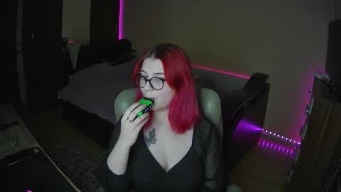 brandy_wow online show from February 17, 8:19 pm