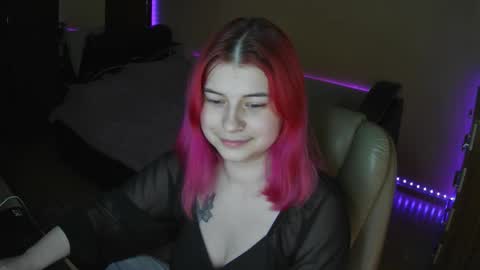 brandy_wow online show from February 26, 8:41 pm