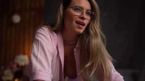 Alex online show from February 3, 6:40 am