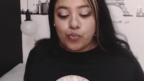 Brenda  online show from January 12, 12:01 pm