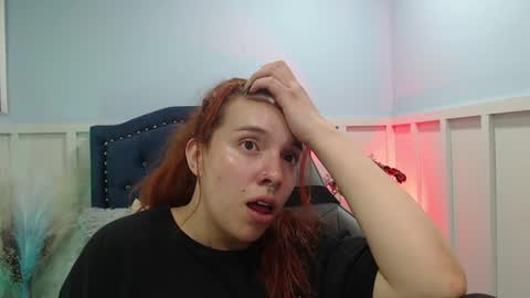 Bri online show from December 10, 5:11 pm