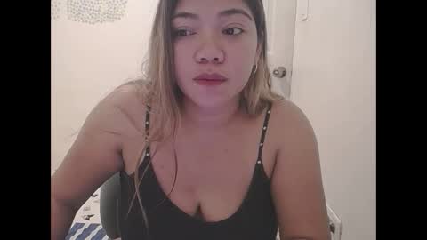 Snapshot of briana_lovexx chatting on September 29, 1:32 am Briana online show from September 29, 1:32 am