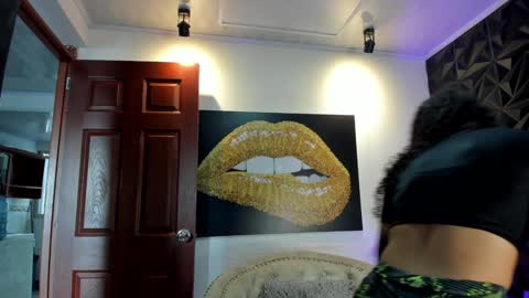 Snapshot of brianathompson chatting on January 16, 6:48 pm BRIANA online show from January 16, 6:48 pm