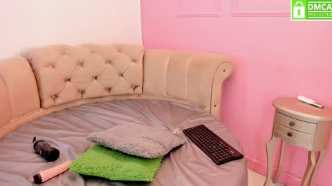 Brianna  online show from December 31, 1:08 pm