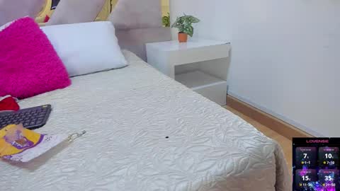 Brianna  online show from October 21, 11:47 am