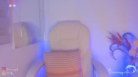 Brianna  online show from November 15, 11:06 pm