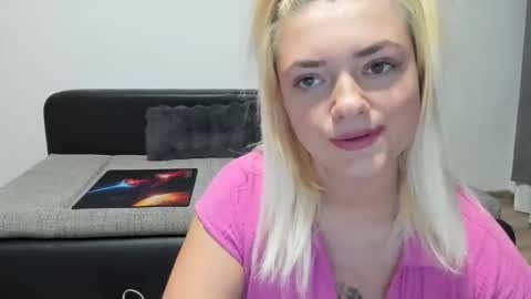 BriaShine online show from November 23, 3:57 pm