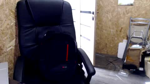 brilliantly online show from November 27, 4:54 pm