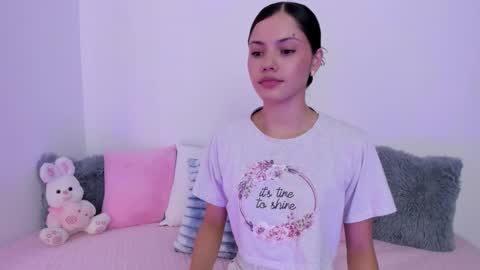 Brisa  online show from December 15, 4:12 pm